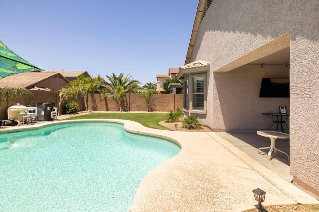 Az Sun Palm Retreat W/Optional Private Heated Pool Villa Surprise Luaran gambar